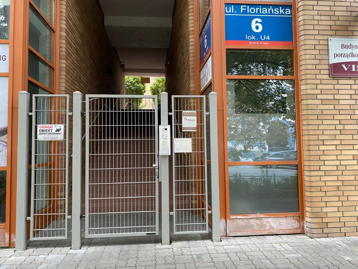 Komfortowy Apartament Na Florianskiej, Park Praski, Dw Wilenski,W Odleglosci Spaceru Od Starego Miasta, Milo Widziec Gosci Ze Zwierzetami Warsaw Exterior photo
